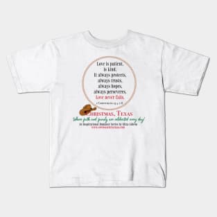 Love never fails. Kids T-Shirt